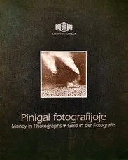 Pinigai fotografijoje — fotografija